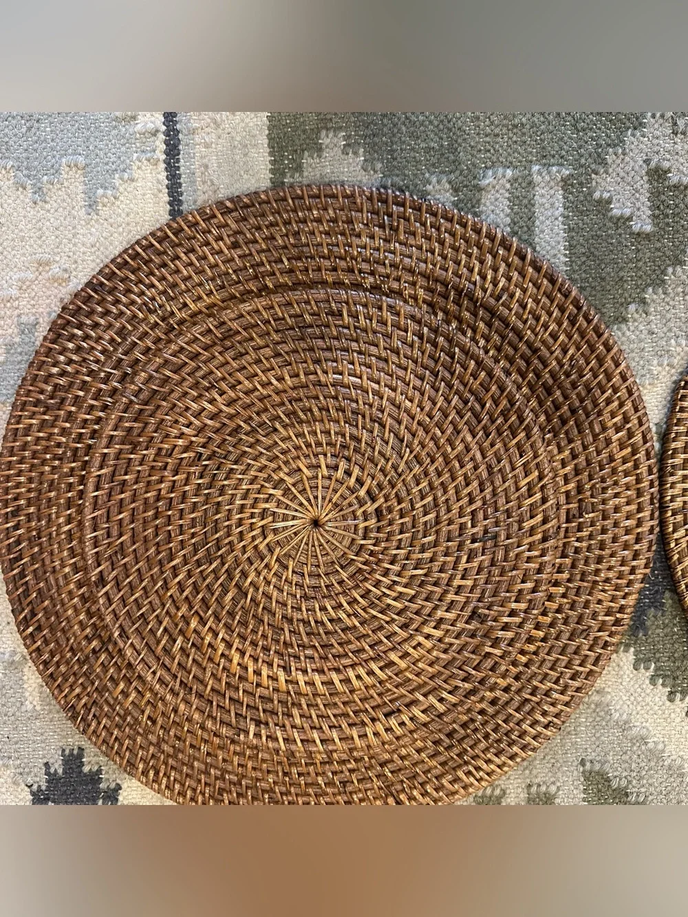 Set of 2 Hand Woven Rattan Charger Plates Natural Wicker Boho Table Decor 13”